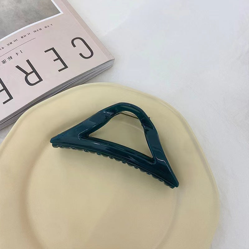 Fashionable Hollow Plate With Shark Clip